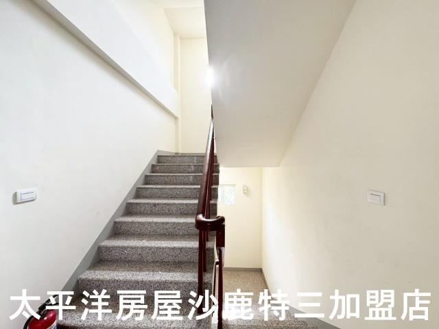 台中沙鹿透天-7