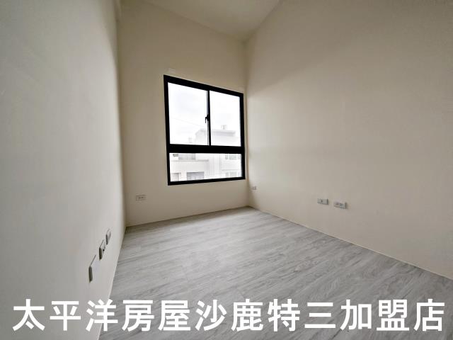 台中大甲華廈-1