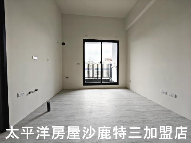 台中大甲華廈-1