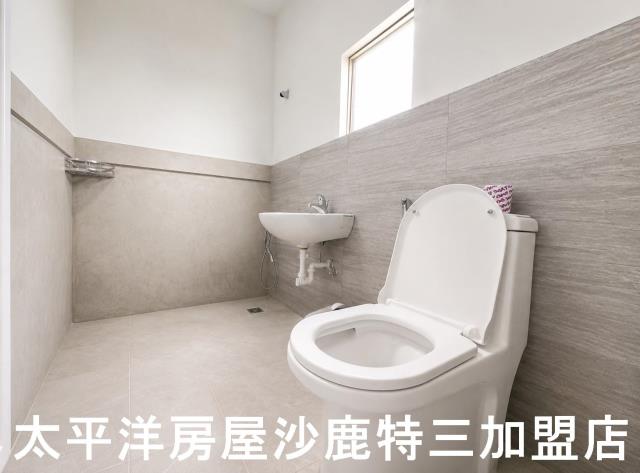 台中沙鹿透天-8