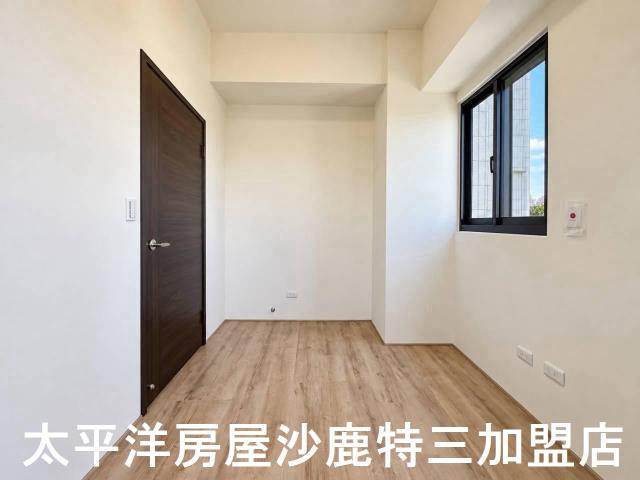 烏日華廈-4